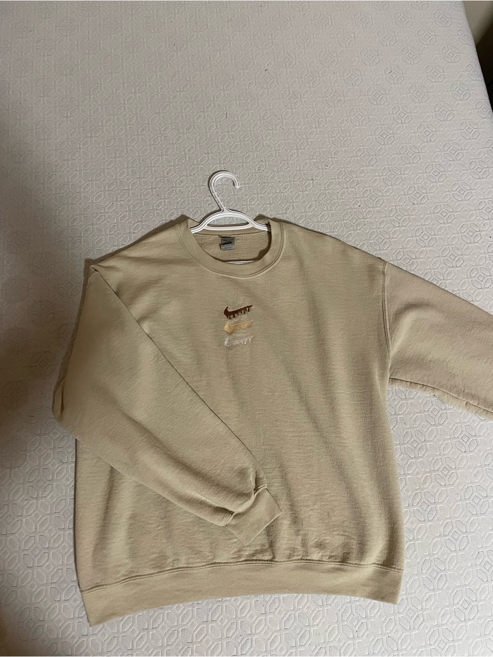 Nike Custom Men's Beige Crewneck Sweatshirt with 3 Swoosh Size Large